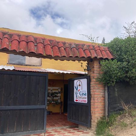 Hostal Casa Lantana Суэска Экстерьер фото